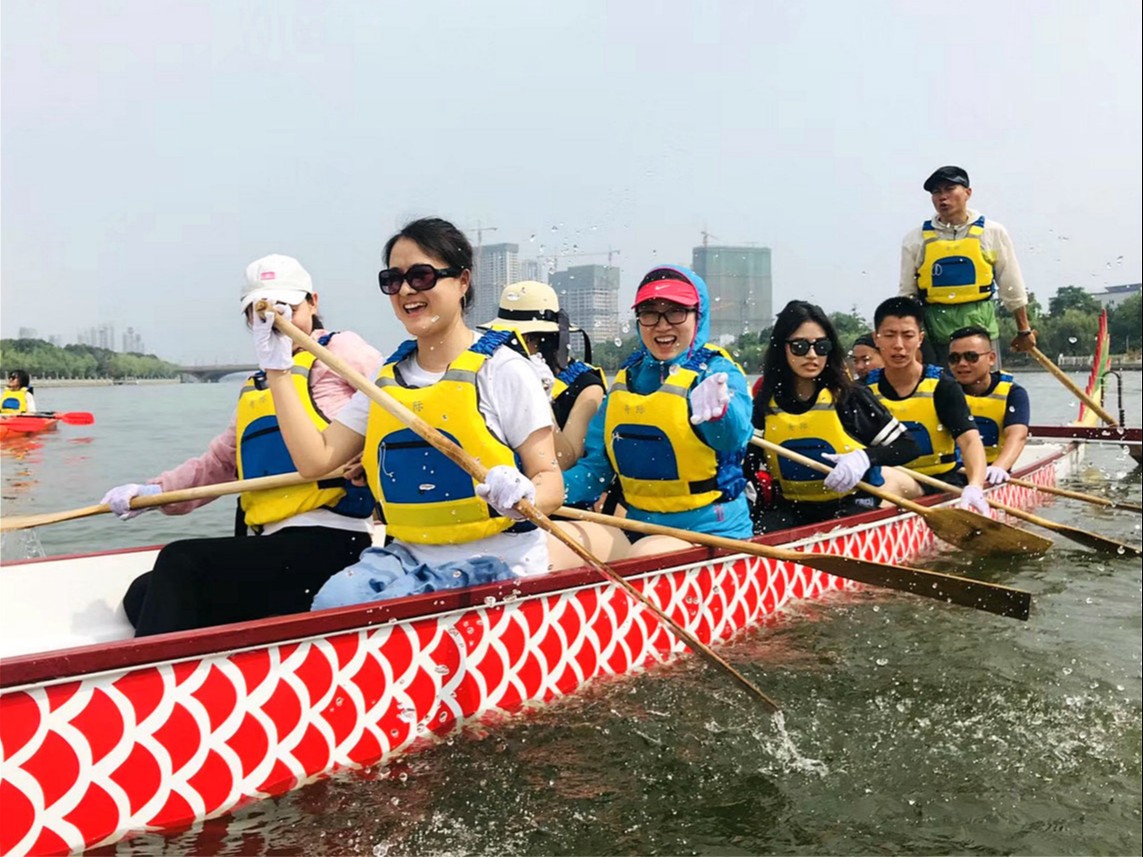 百舸争流·团队龙舟赛